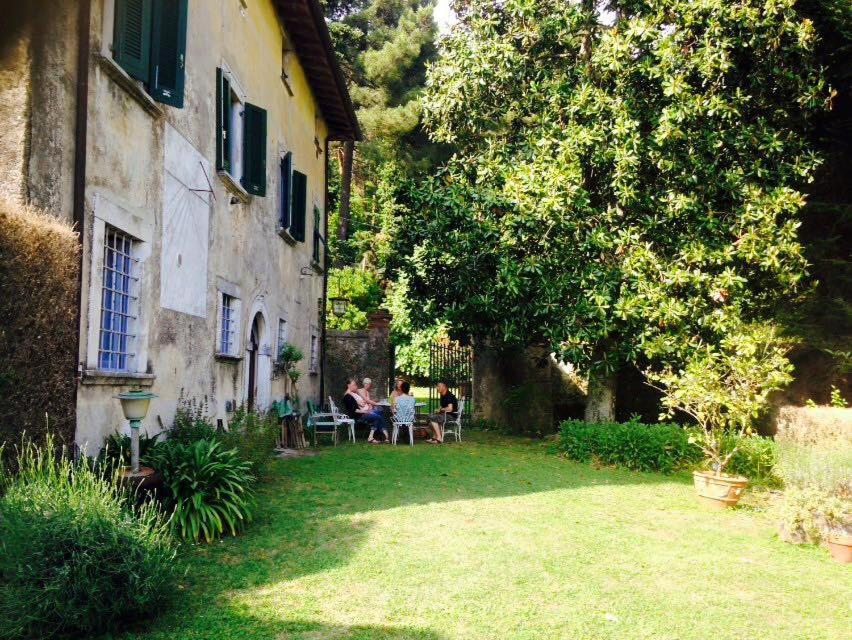 פיאטרה סנטה Bed & Breakfast Villa Masini-Luccetti מראה חיצוני תמונה